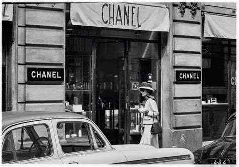 early chanel fashion|coco Chanel first boutique.